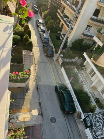 Spacious And Sunny Appartment In Cholargos Atenas Exterior foto